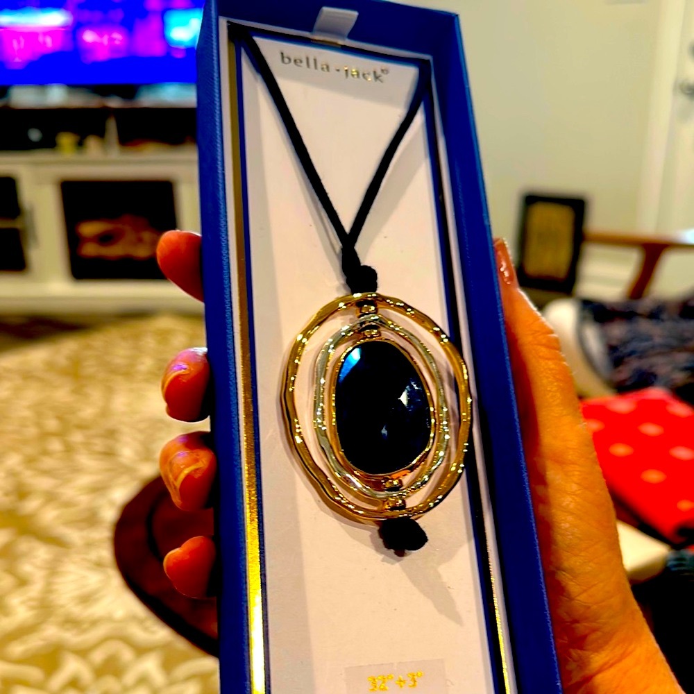 Bella Jack Gold and Blue Pendant Reversible Pendant 
Necklace NIB